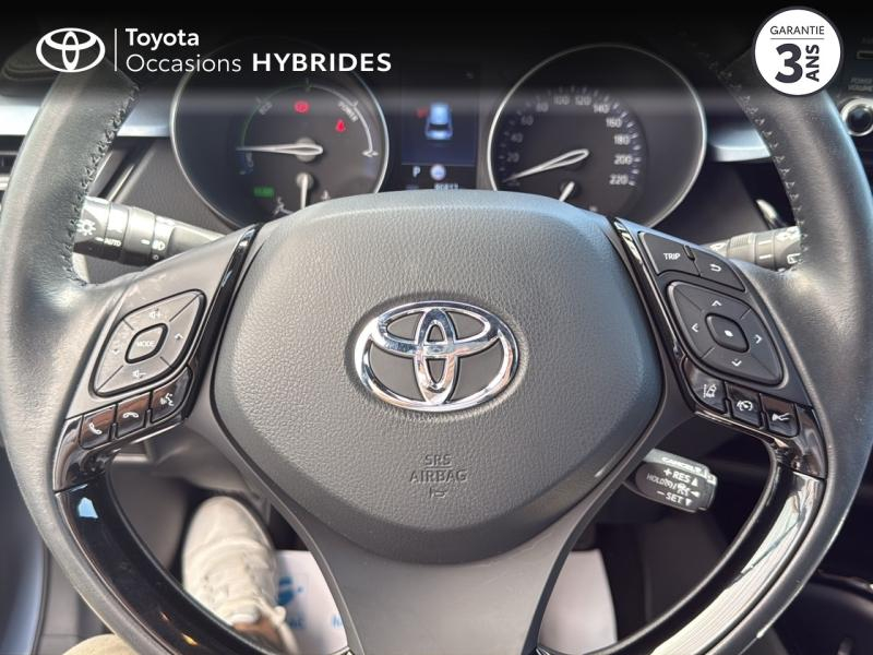 Photo 13 de l’annonce de TOYOTA C-HR d’occasion à vendre à NÎMES
