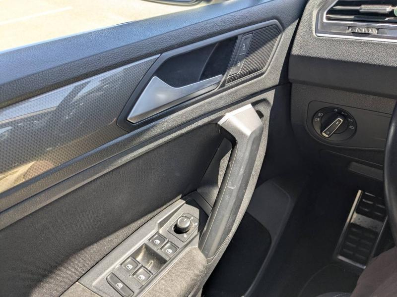 Photo 10 de l’annonce de VOLKSWAGEN Tiguan d’occasion à vendre à AUBAGNE