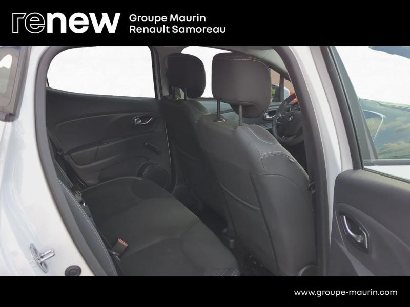 Photo 9 de l’annonce de RENAULT Clio d’occasion à vendre à SAMOREAU