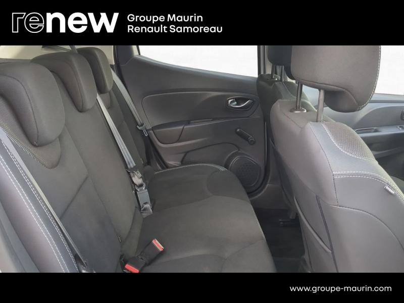 Photo 10 de l’annonce de RENAULT Clio d’occasion à vendre à SAMOREAU