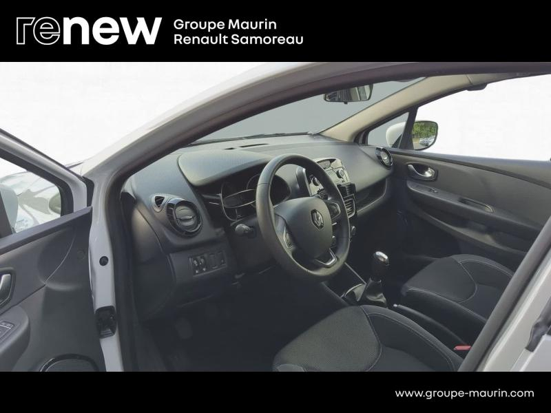 Photo 16 de l’annonce de RENAULT Clio d’occasion à vendre à SAMOREAU