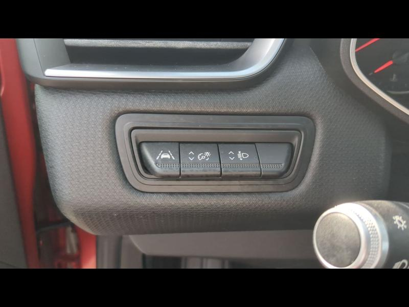 Photo 18 de l’annonce de RENAULT Clio d’occasion à vendre à SAINT PIERRE LES NEMOURS