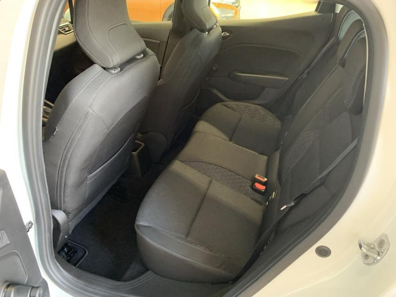 Photo 6 de l’annonce de RENAULT Clio d’occasion à vendre à CHENNEVIÈRES-SUR-MARNE