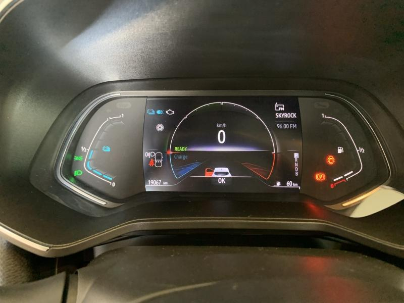 Photo 12 de l’annonce de RENAULT Clio d’occasion à vendre à CHENNEVIÈRES-SUR-MARNE