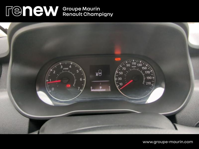 Photo 9 de l’annonce de DACIA Duster d’occasion à vendre à CHAMPIGNY-SUR-MARNE