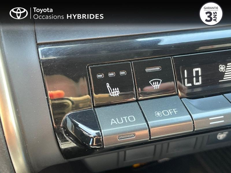 Photo 18 de l’annonce de TOYOTA C-HR d’occasion à vendre à AUBIÈRE