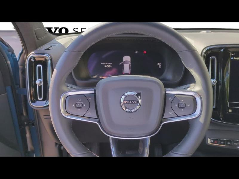 Photo 11 de l’annonce de VOLVO XC40 d’occasion à vendre à AIX-EN-PROVENCE