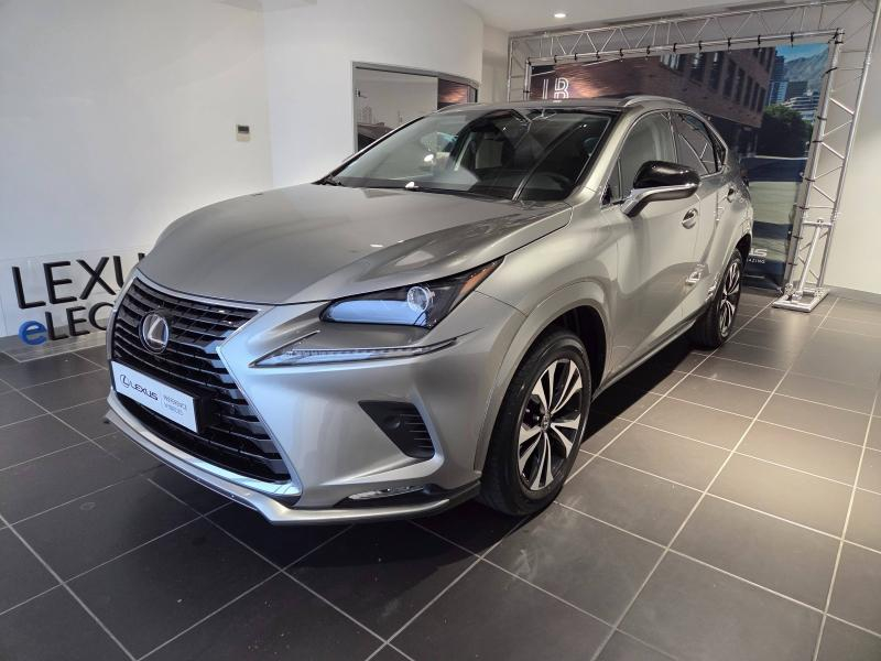 Photo 3 de l’annonce de LEXUS NX d’occasion à vendre à AUBIÈRE