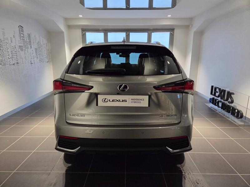 Photo 15 de l’annonce de LEXUS NX d’occasion à vendre à AUBIÈRE