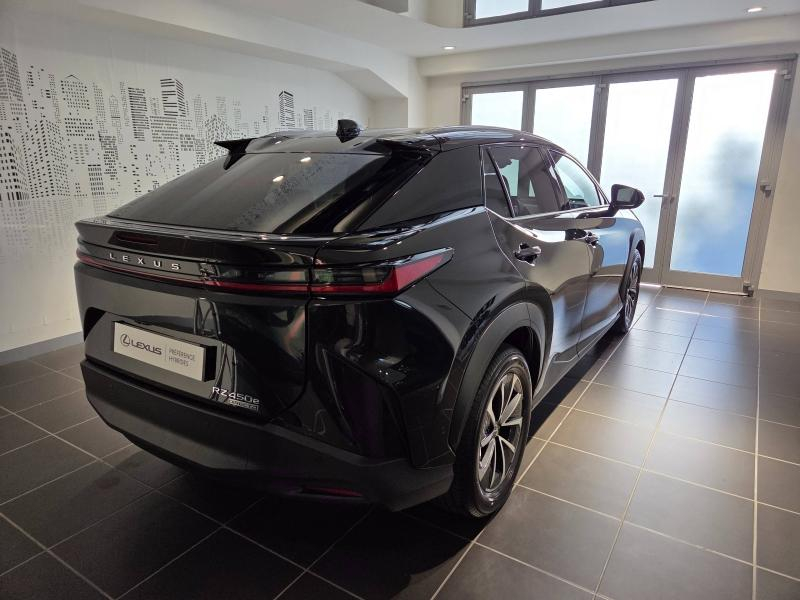 Photo 19 de l’annonce de LEXUS RZ d’occasion à vendre à AUBIÈRE