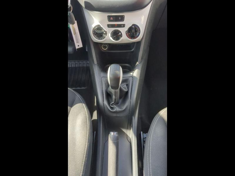 Photo 20 de l’annonce de PEUGEOT 208 d’occasion à vendre à BOLLÈNE