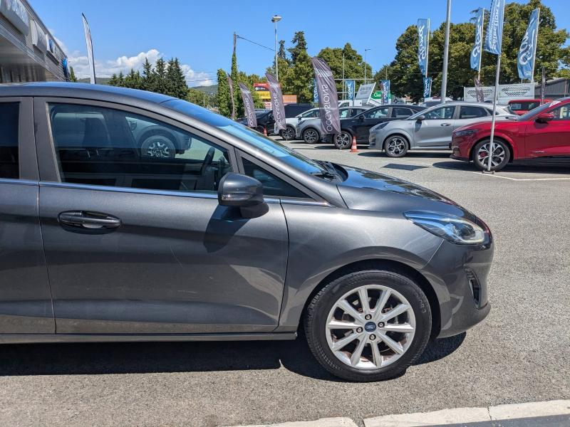 Photo 5 de l’annonce de FORD Fiesta d’occasion à vendre à DRAGUIGNAN