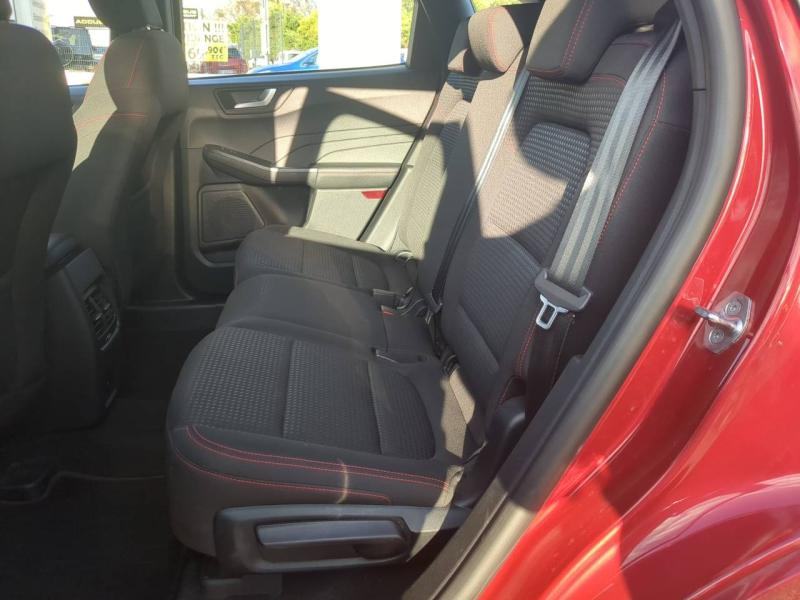 Photo 10 de l’annonce de FORD Kuga d’occasion à vendre à ARLES