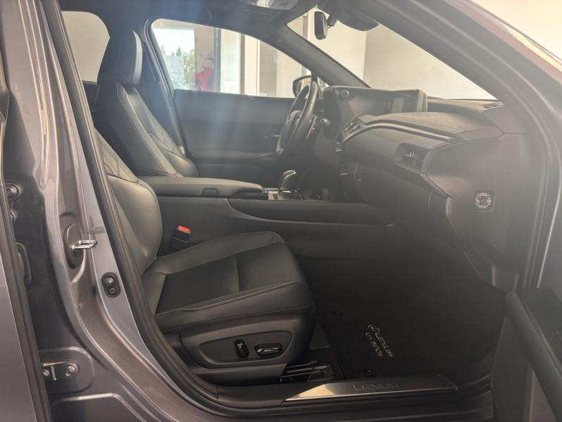 Photo 5 de l’annonce de LEXUS UX d’occasion à vendre à MONTFAVET
