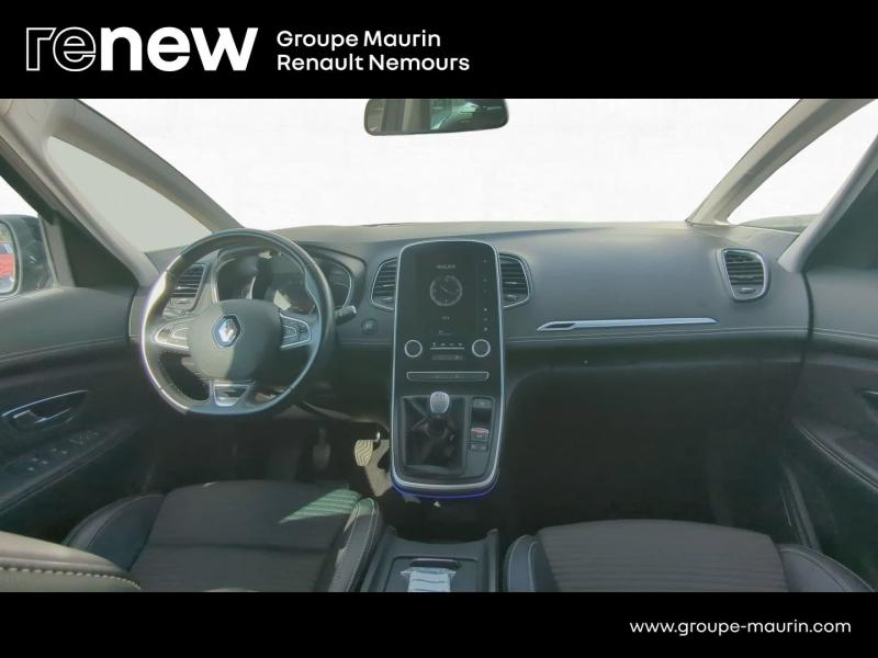 Photo 19 de l’annonce de RENAULT Grand Scenic d’occasion à vendre à SAINT PIERRE LES NEMOURS