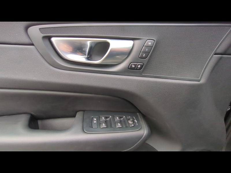 Photo 16 de l’annonce de VOLVO XC60 d’occasion à vendre à GAP