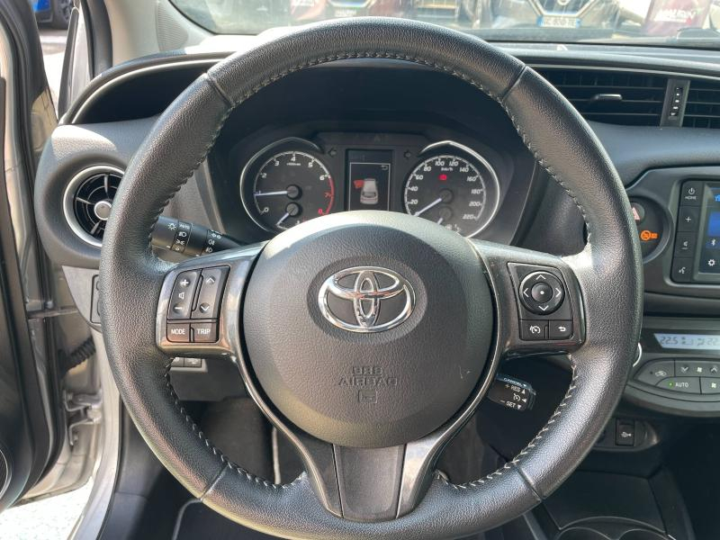 Photo 14 de l’annonce de TOYOTA Yaris d’occasion à vendre à GRENOBLE