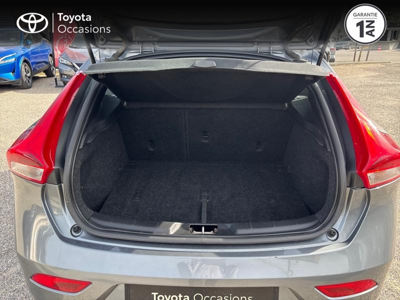 Photo 10 de l’annonce de VOLVO V40 d’occasion à vendre à CAVAILLON