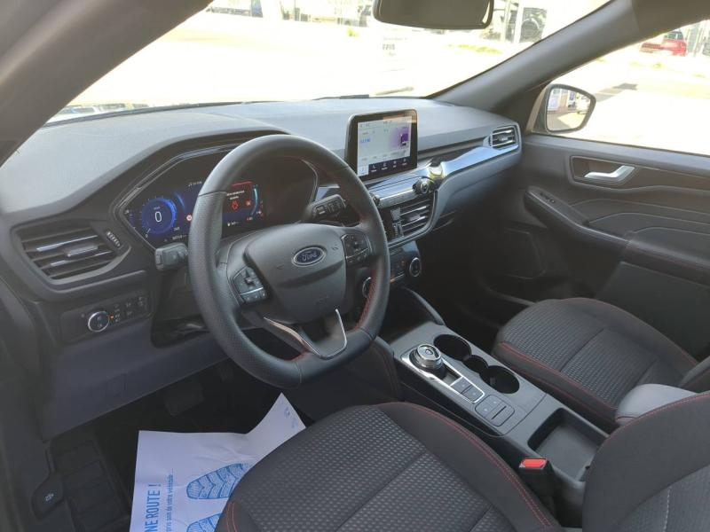 Photo 15 de l’annonce de FORD Kuga d’occasion à vendre à ARLES
