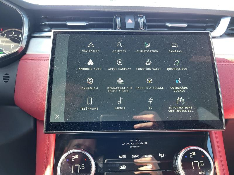 Photo 9 de l’annonce de JAGUAR F-Pace d’occasion à vendre à ANNECY