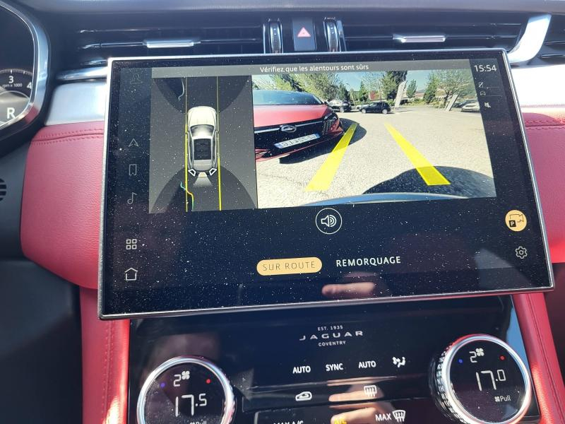 Photo 10 de l’annonce de JAGUAR F-Pace d’occasion à vendre à ANNECY
