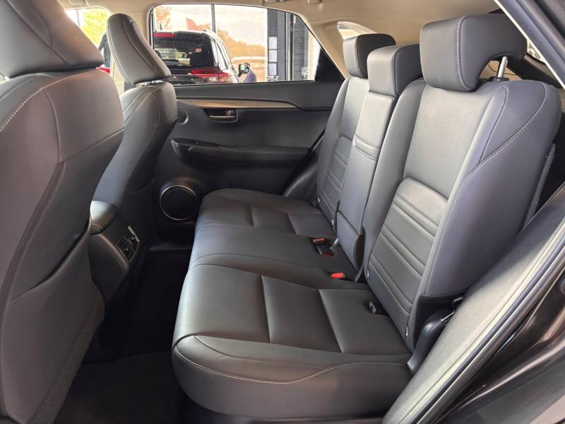 Photo 8 de l’annonce de LEXUS NX d’occasion à vendre à THONON