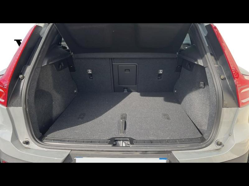 Photo 5 de l’annonce de VOLVO XC40 d’occasion à vendre à TOULON
