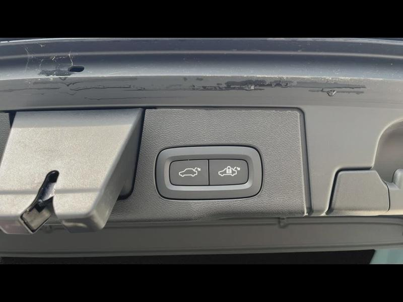 Photo 15 de l’annonce de VOLVO XC60 d’occasion à vendre à TOULON