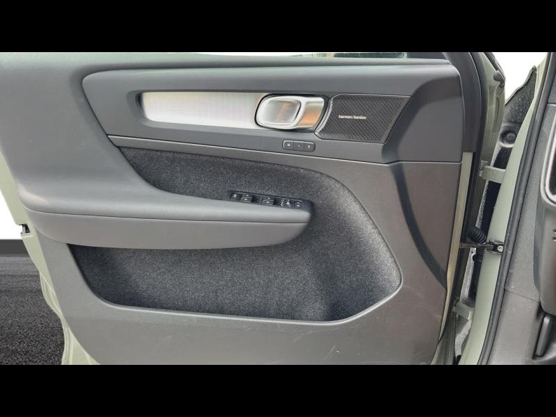 Photo 16 de l’annonce de VOLVO XC40 d’occasion à vendre à TOULON