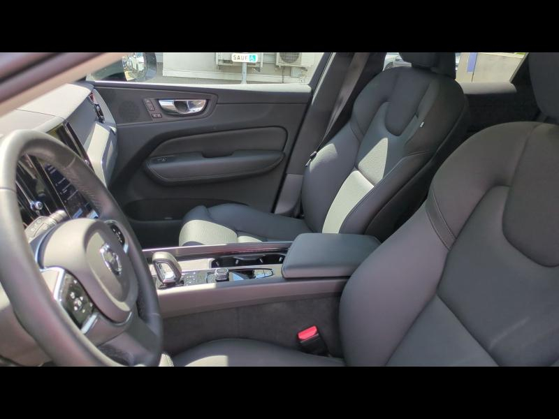Photo 16 de l’annonce de VOLVO XC60 d’occasion à vendre à AIX-EN-PROVENCE