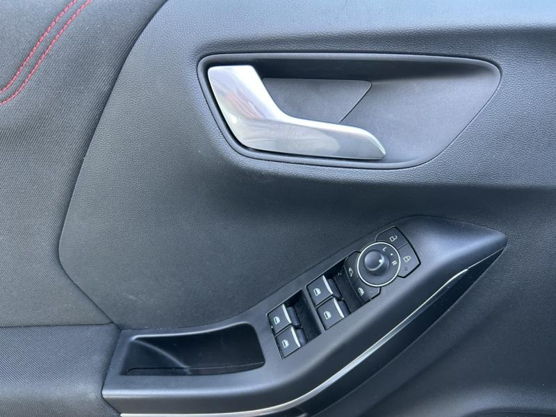 group.seo.links.detann.title Photo 9 de l’annonce de FORD Puma d’occasion à vendre à NARBONNE