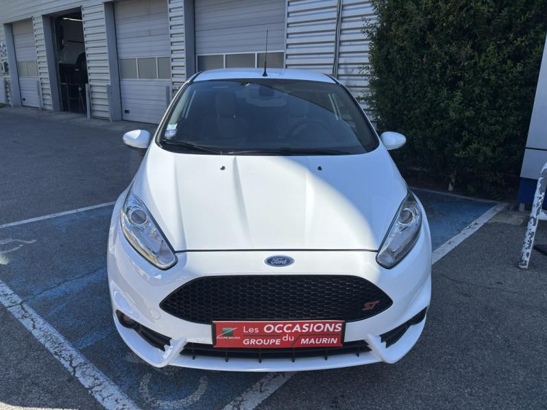 Photo 3 de l’annonce de FORD Fiesta d’occasion à vendre à AIX-EN-PROVENCE