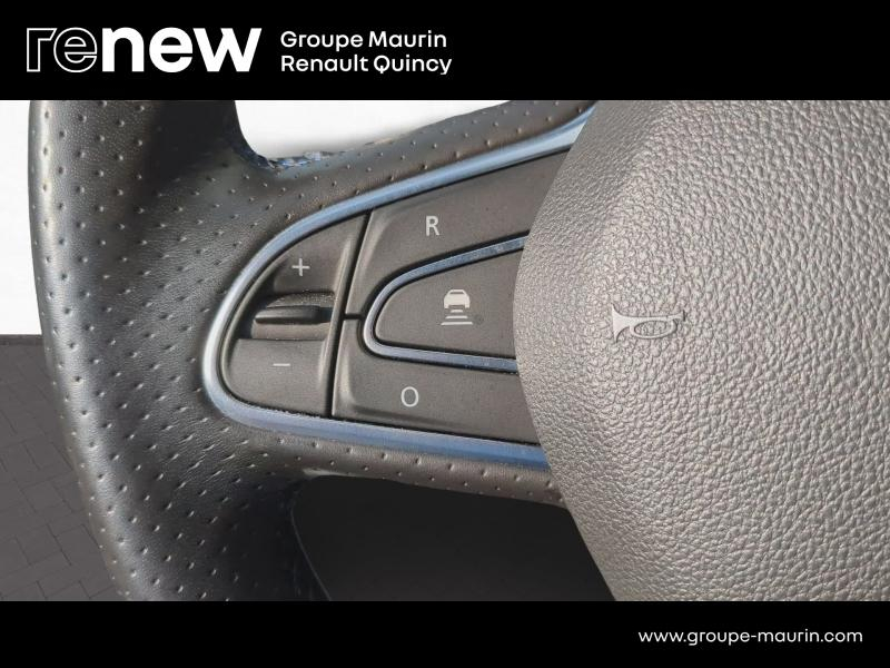 Photo 12 de l’annonce de RENAULT Megane d’occasion à vendre à QUINCY-SOUS-SÉNART