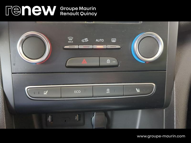 Photo 18 de l’annonce de RENAULT Megane d’occasion à vendre à QUINCY-SOUS-SÉNART