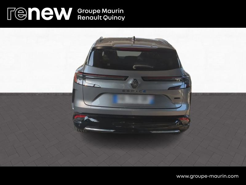Photo 5 de l’annonce de RENAULT Espace d’occasion à vendre à QUINCY-SOUS-SÉNART