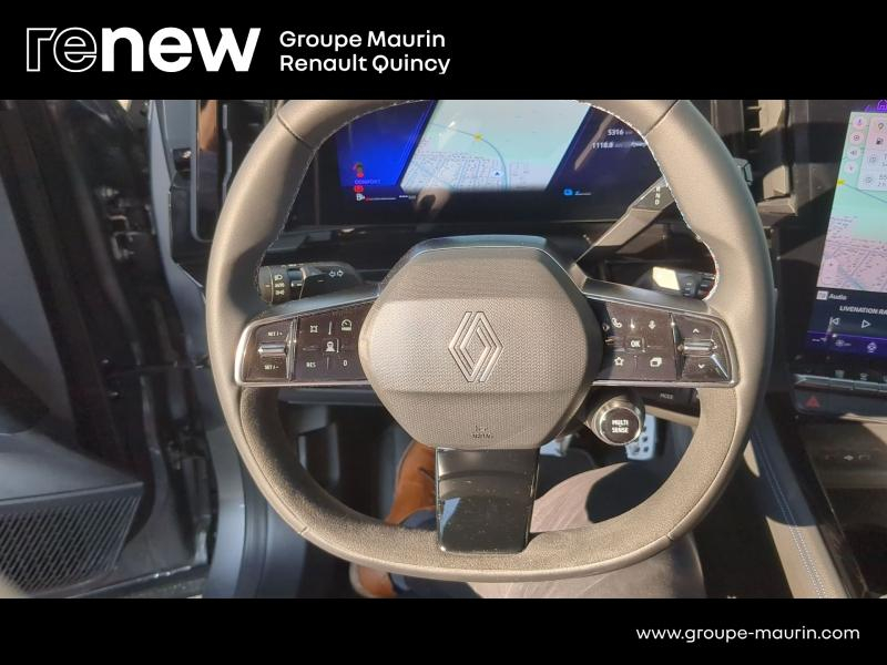 Photo 8 de l’annonce de RENAULT Espace d’occasion à vendre à QUINCY-SOUS-SÉNART