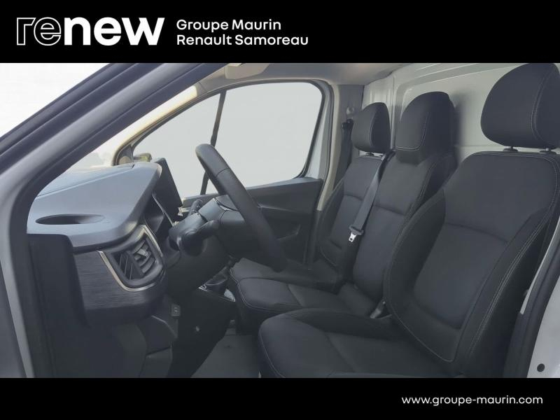 Photo 15 de l’annonce de RENAULT Trafic Fg VUL d’occasion à vendre à SAMOREAU