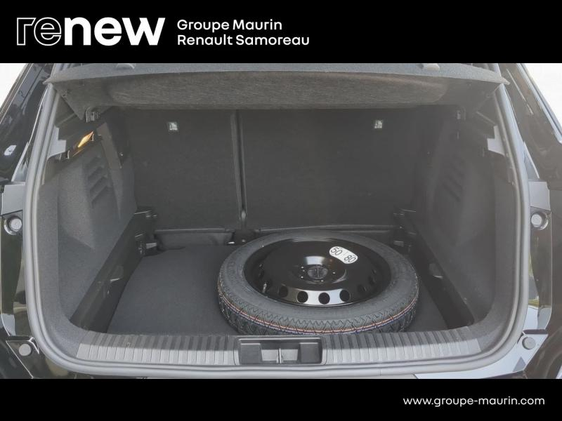 Photo 8 de l’annonce de RENAULT  d’occasion à vendre à SAMOREAU