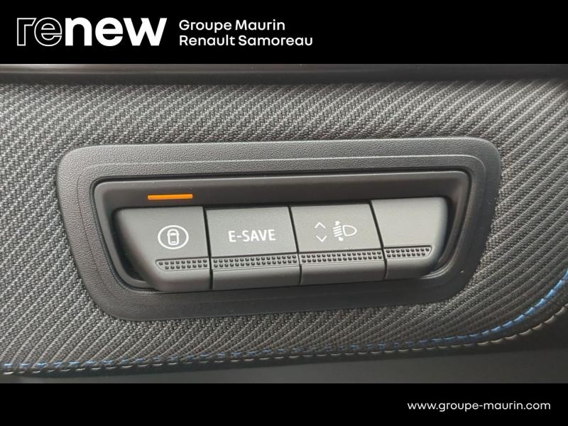 Photo 20 de l’annonce de RENAULT  d’occasion à vendre à SAMOREAU