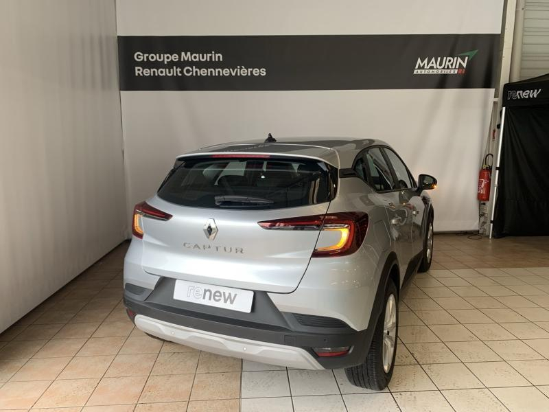 Photo 3 de l’annonce de RENAULT Captur d’occasion à vendre à CHENNEVIÈRES-SUR-MARNE