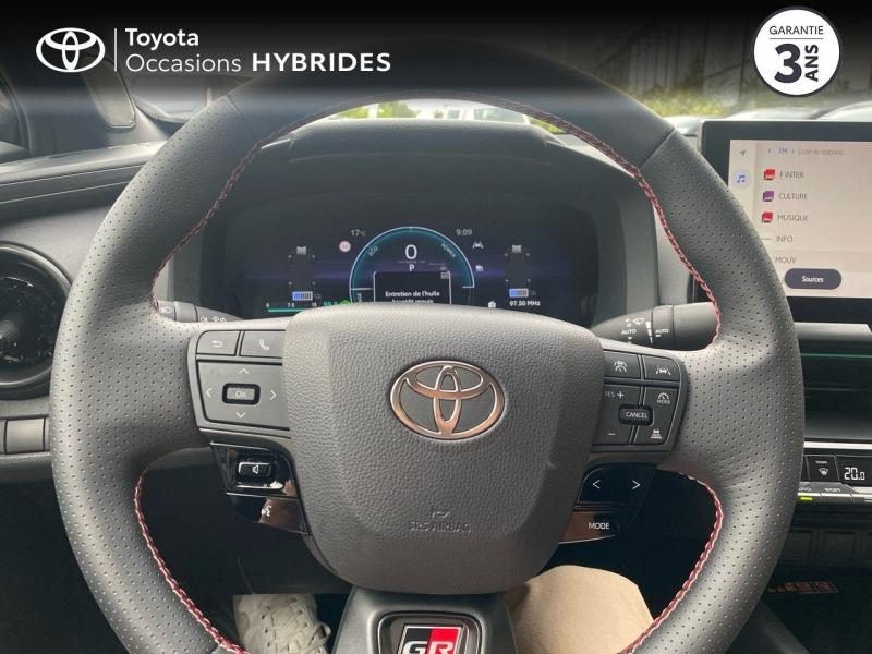 Photo 9 de l’annonce de TOYOTA C-HR d’occasion à vendre à AUBIÈRE