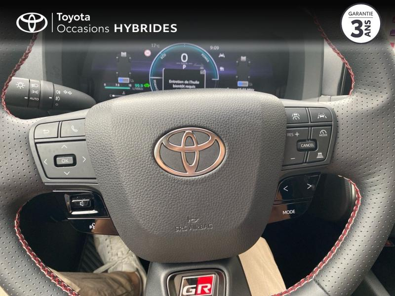 Photo 13 de l’annonce de TOYOTA C-HR d’occasion à vendre à AUBIÈRE