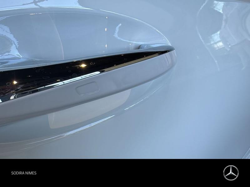 Photo 5 de l’annonce de MERCEDES-BENZ Classe A d’occasion à vendre à NIMES