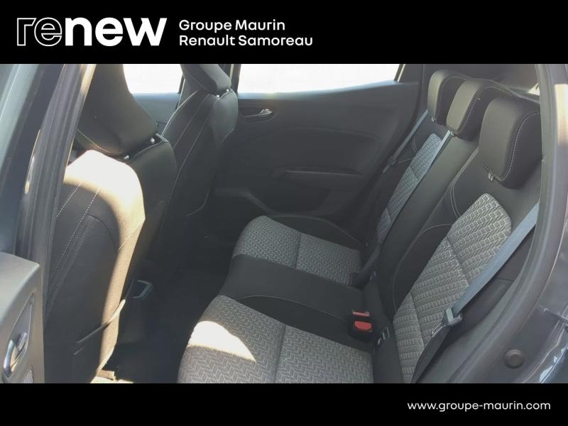 Photo 14 de l’annonce de RENAULT Clio d’occasion à vendre à SAMOREAU