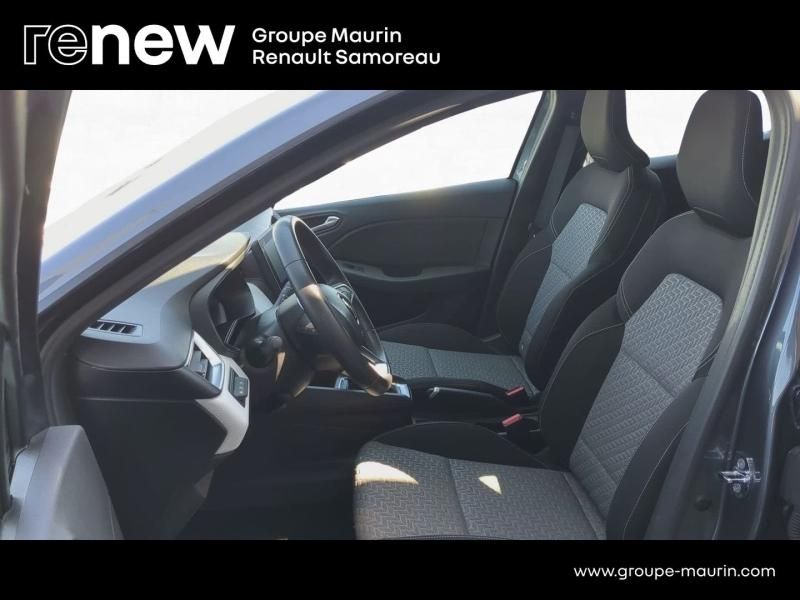 Photo 17 de l’annonce de RENAULT Clio d’occasion à vendre à SAMOREAU