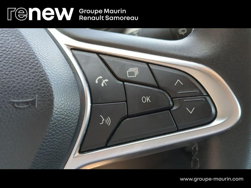 Photo 20 de l’annonce de RENAULT Clio d’occasion à vendre à SAMOREAU