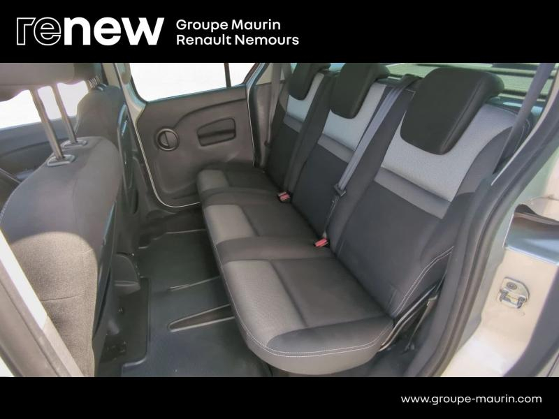 Photo 12 de l’annonce de RENAULT Kangoo d’occasion à vendre à SAINT PIERRE LES NEMOURS