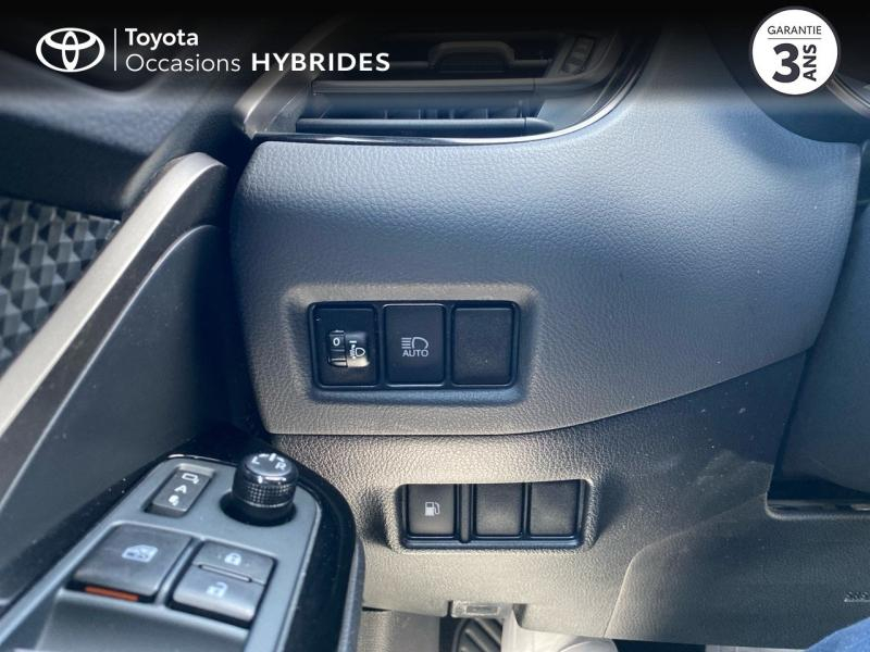 Photo 17 de l’annonce de TOYOTA C-HR d’occasion à vendre à AUBIÈRE