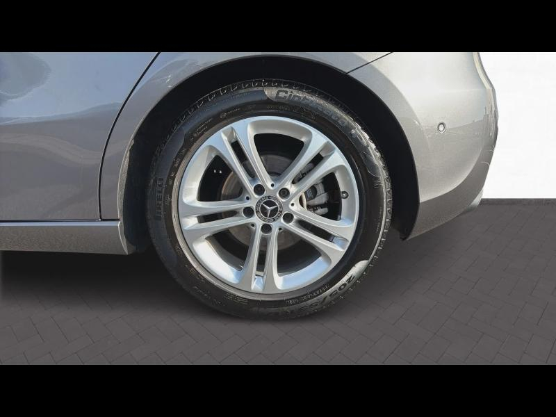 Photo 4 de l’annonce de MERCEDES-BENZ Classe A d’occasion à vendre à AUBIÈRE