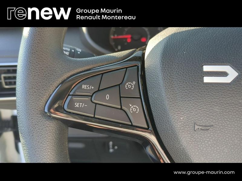 Photo 19 de l’annonce de DACIA Sandero d’occasion à vendre à VARENNES SUR SEINE